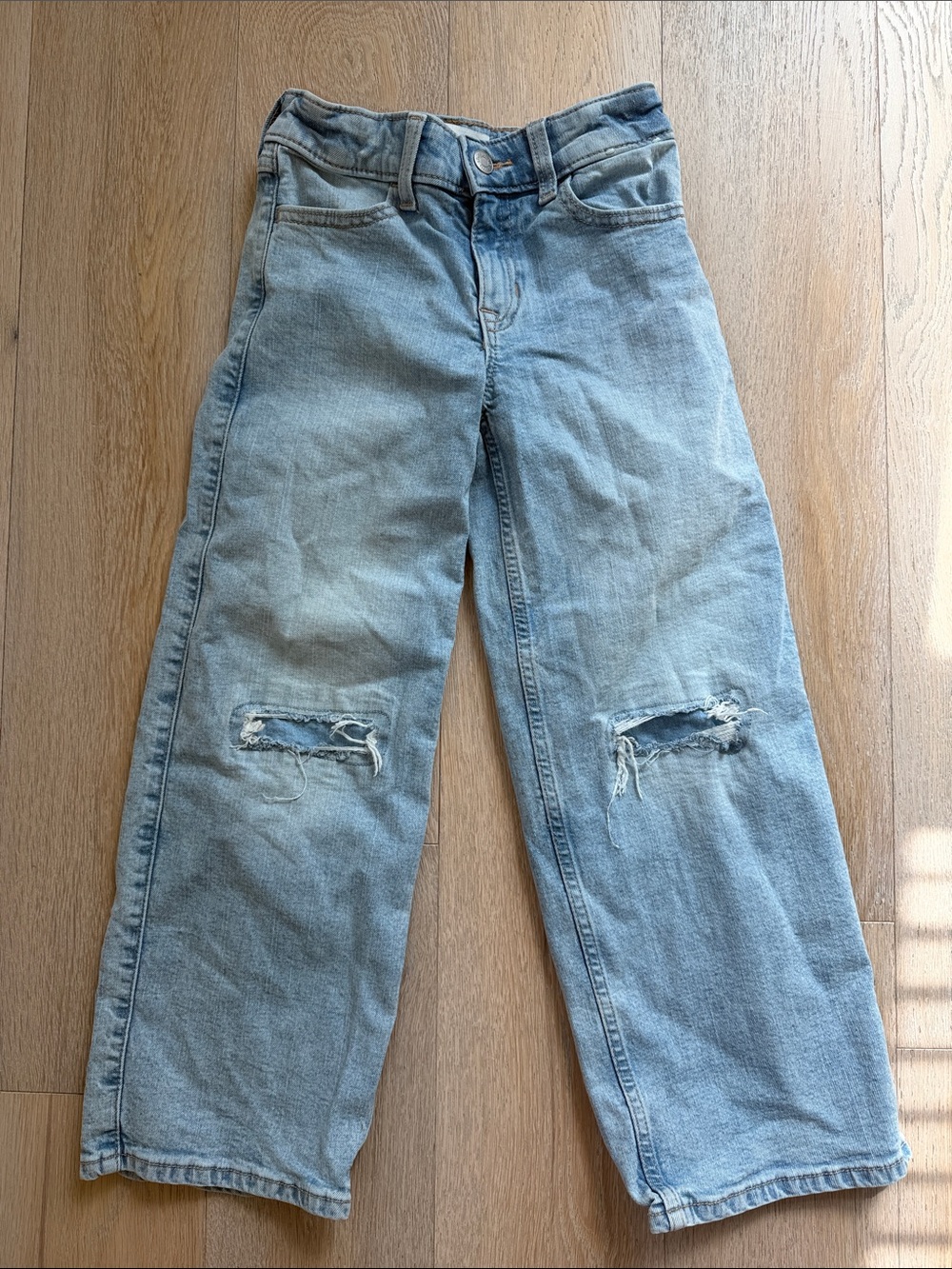abercrombie kids light blue distressed jeans